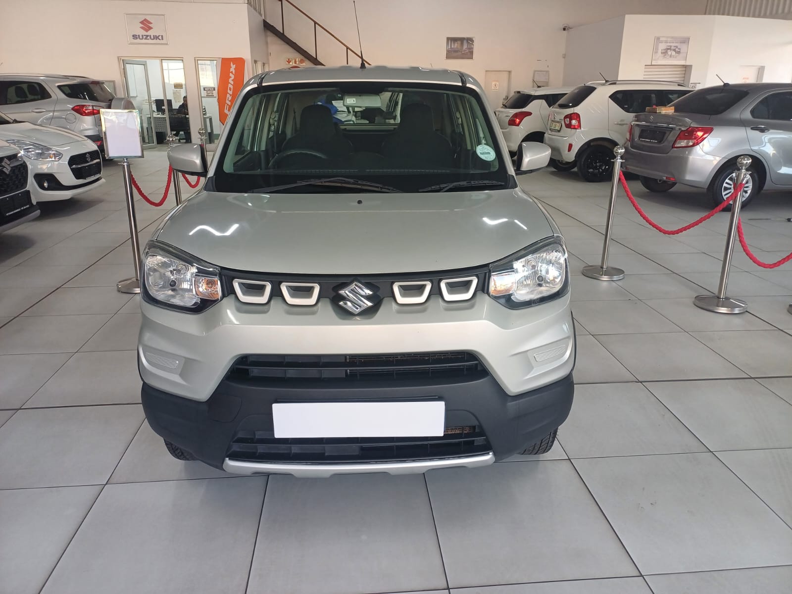 Used car gallery