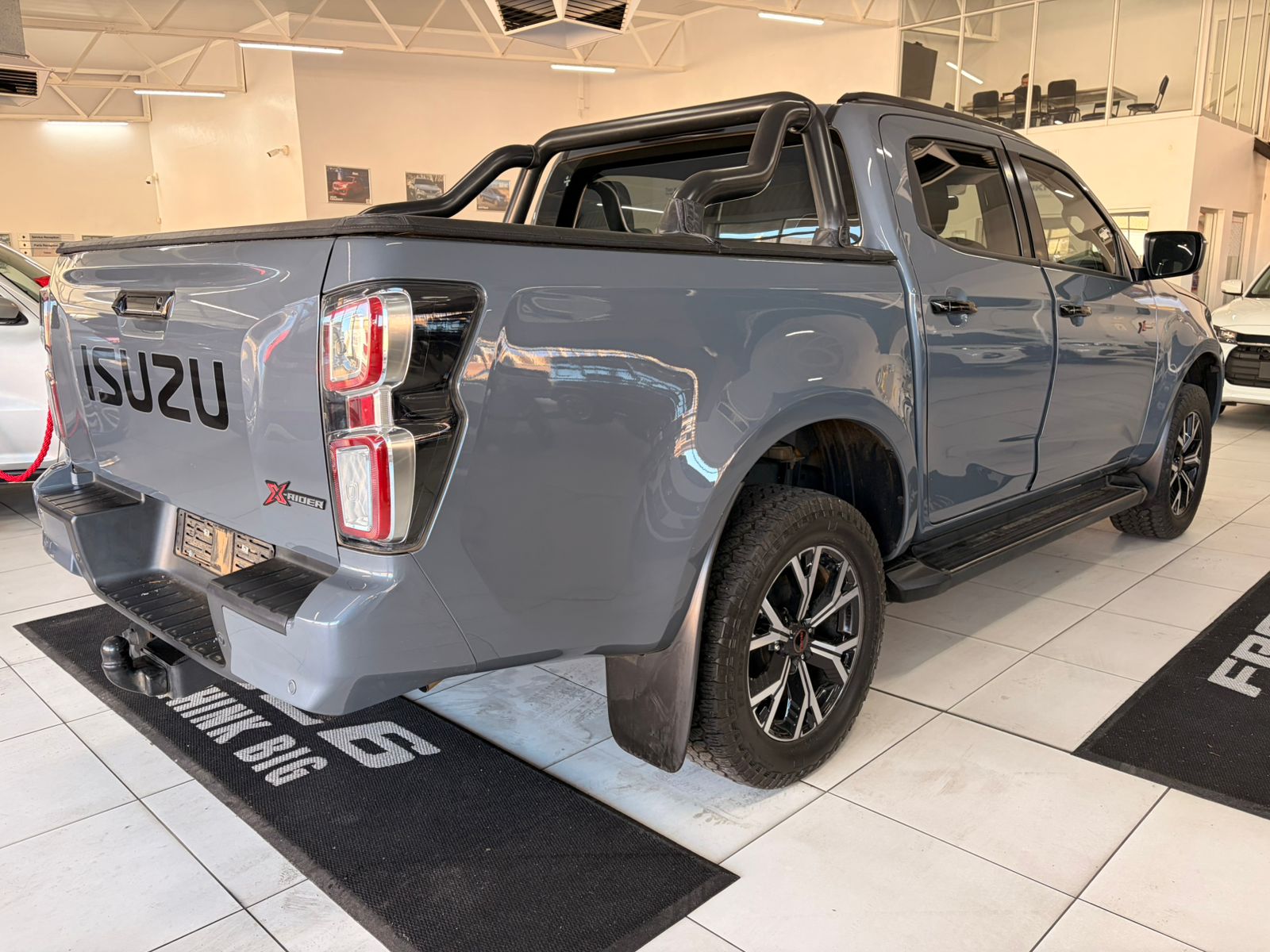 Used car gallery