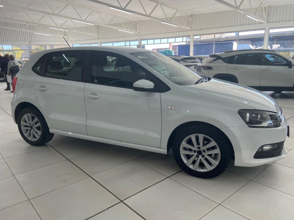 VOLKSWAGEN POLO VIVO 1.6 COMFORTLINE TIP for Sale in South Africa