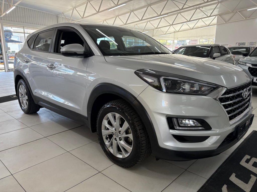 HYUNDAI TUCSON 2.0 PREMIUM  for Sale in South Africa