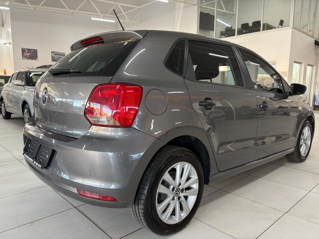 Used car gallery