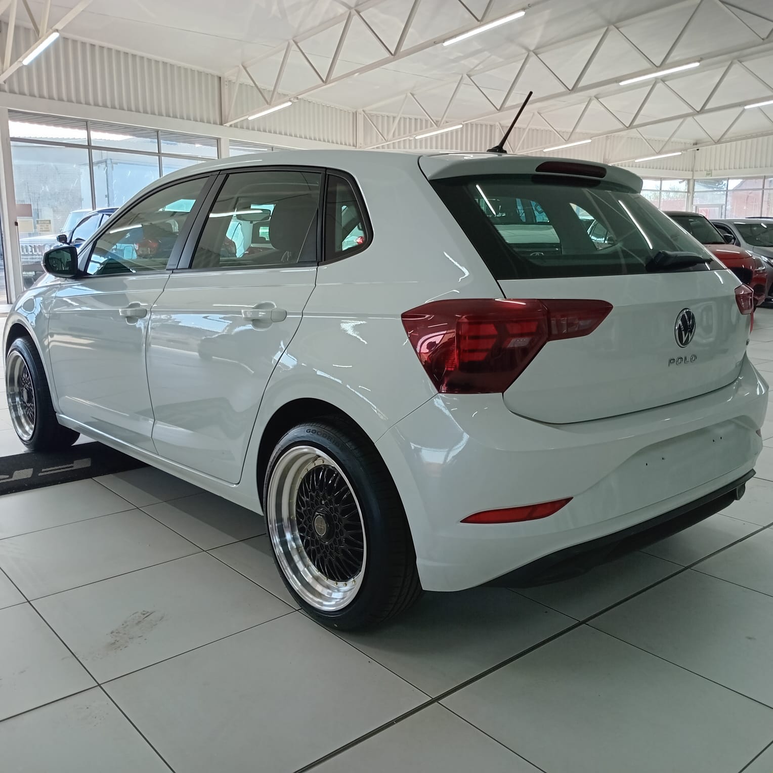 Used car gallery