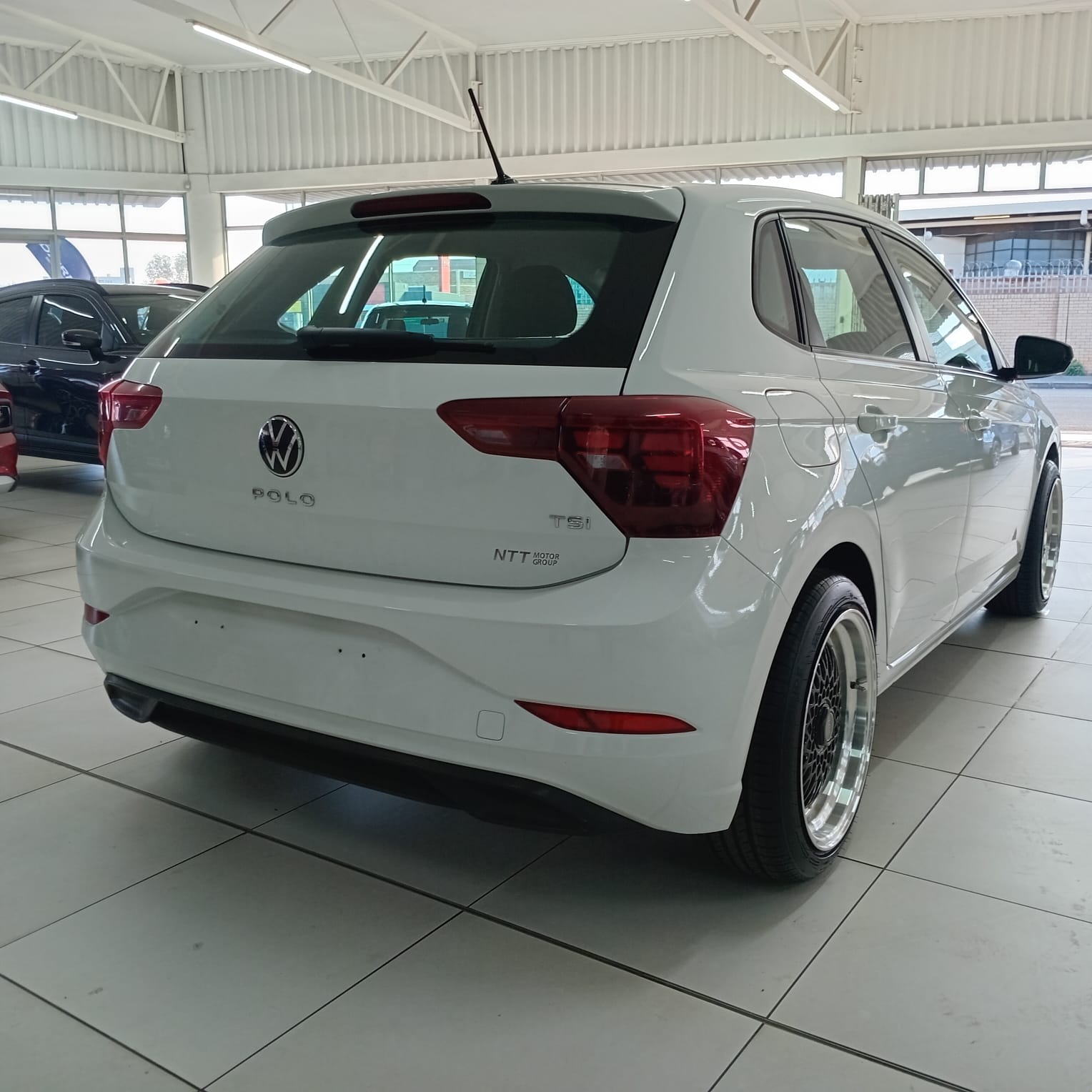 Used car gallery