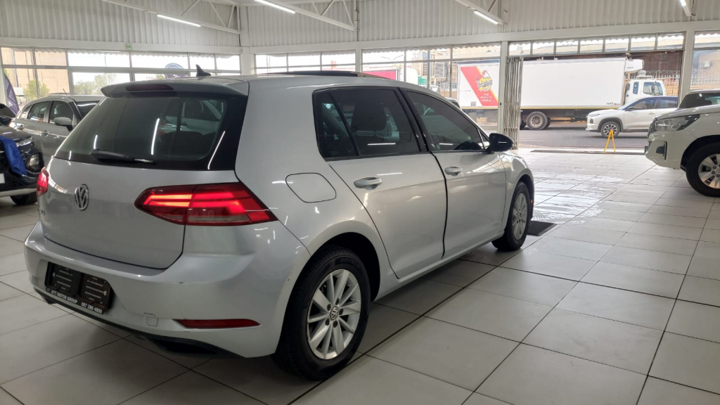Used car gallery
