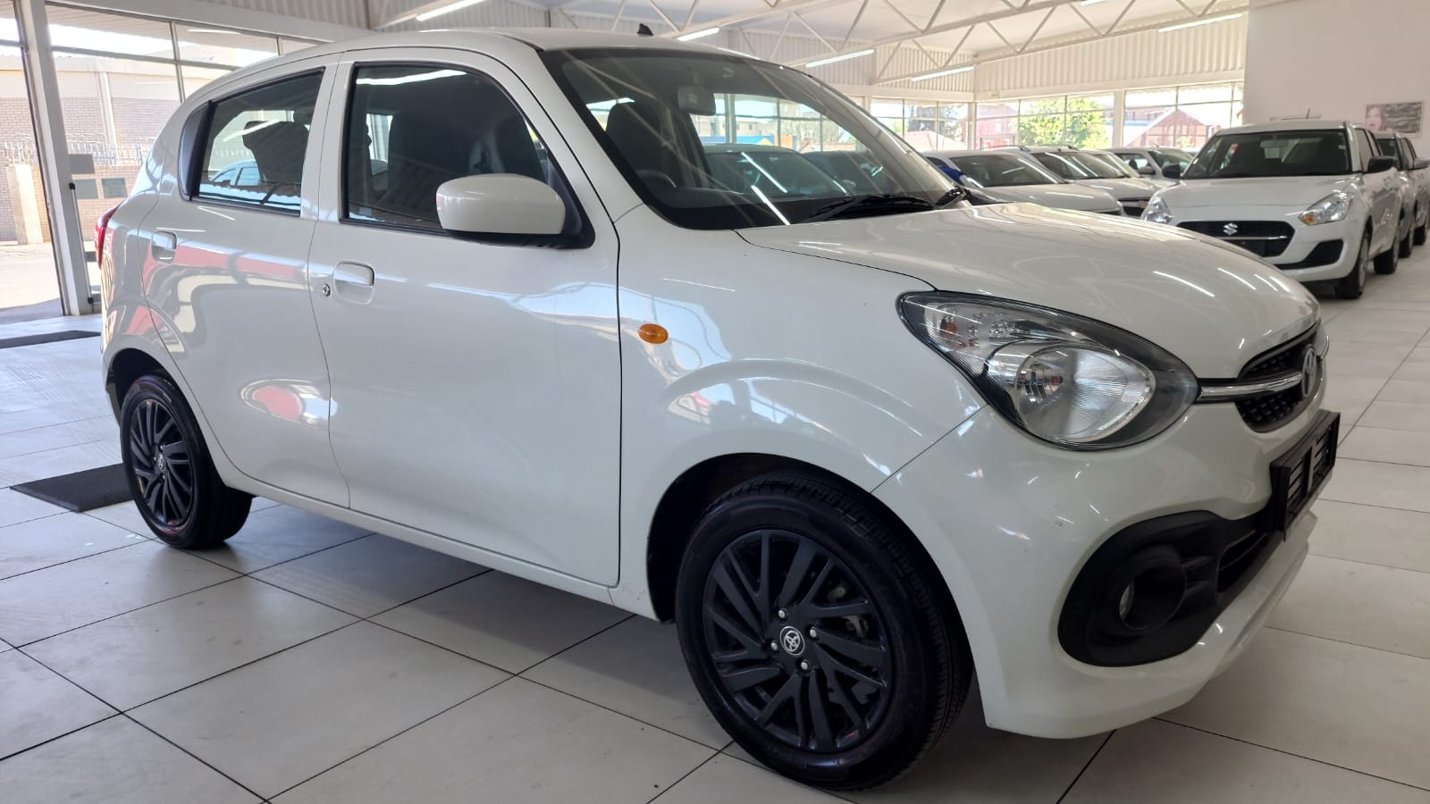 TOYOTA VITZ 1.0 XR for Sale in South Africa