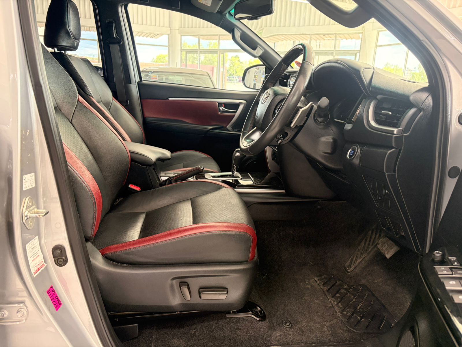 Used car gallery