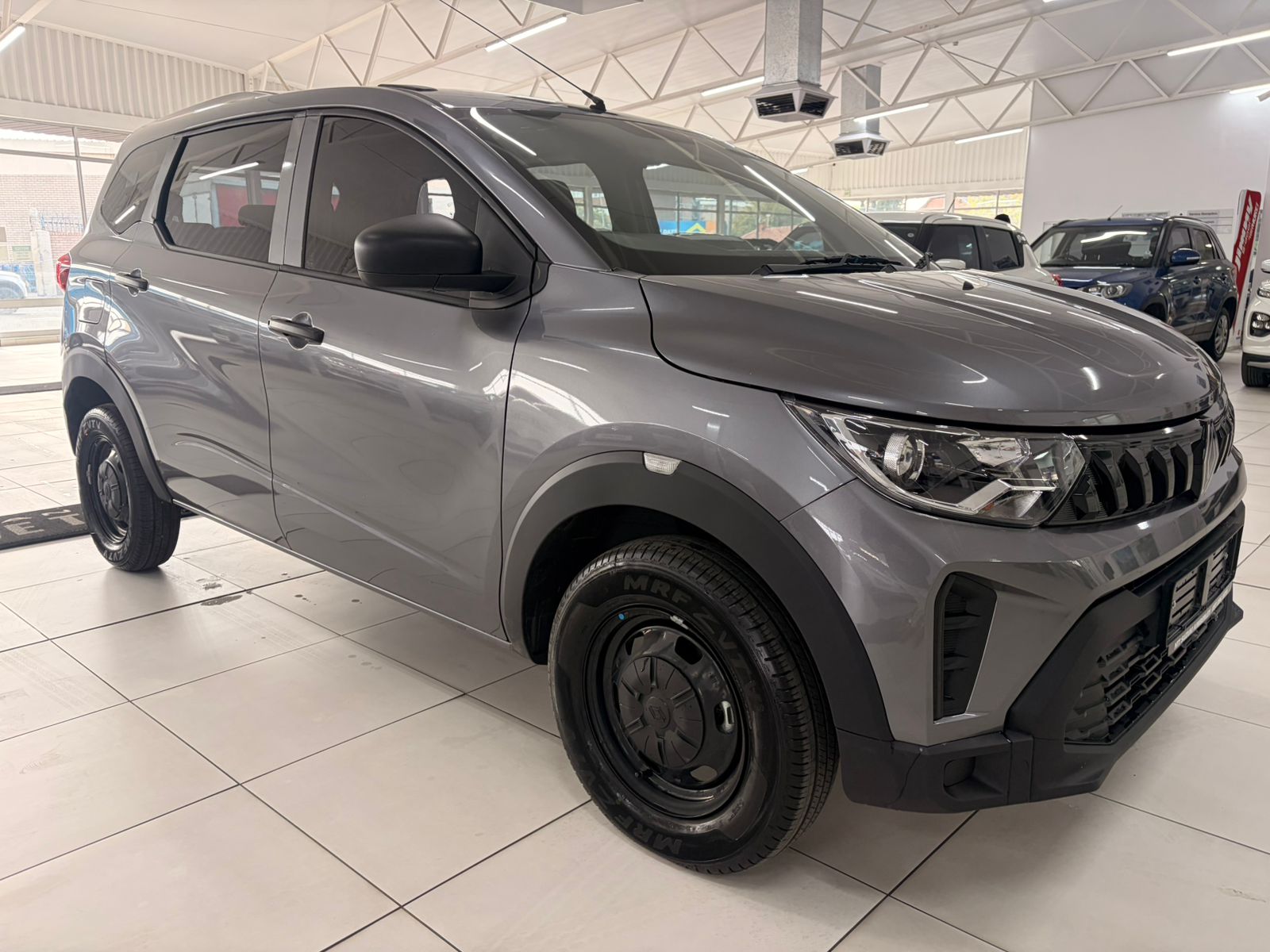 RENAULT TRIBER 1.0 EVOLUTION for Sale in South Africa