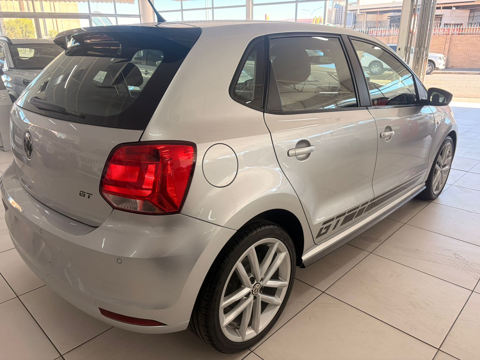 Used car gallery