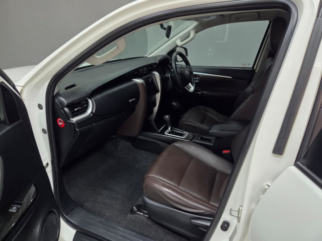 Used car gallery