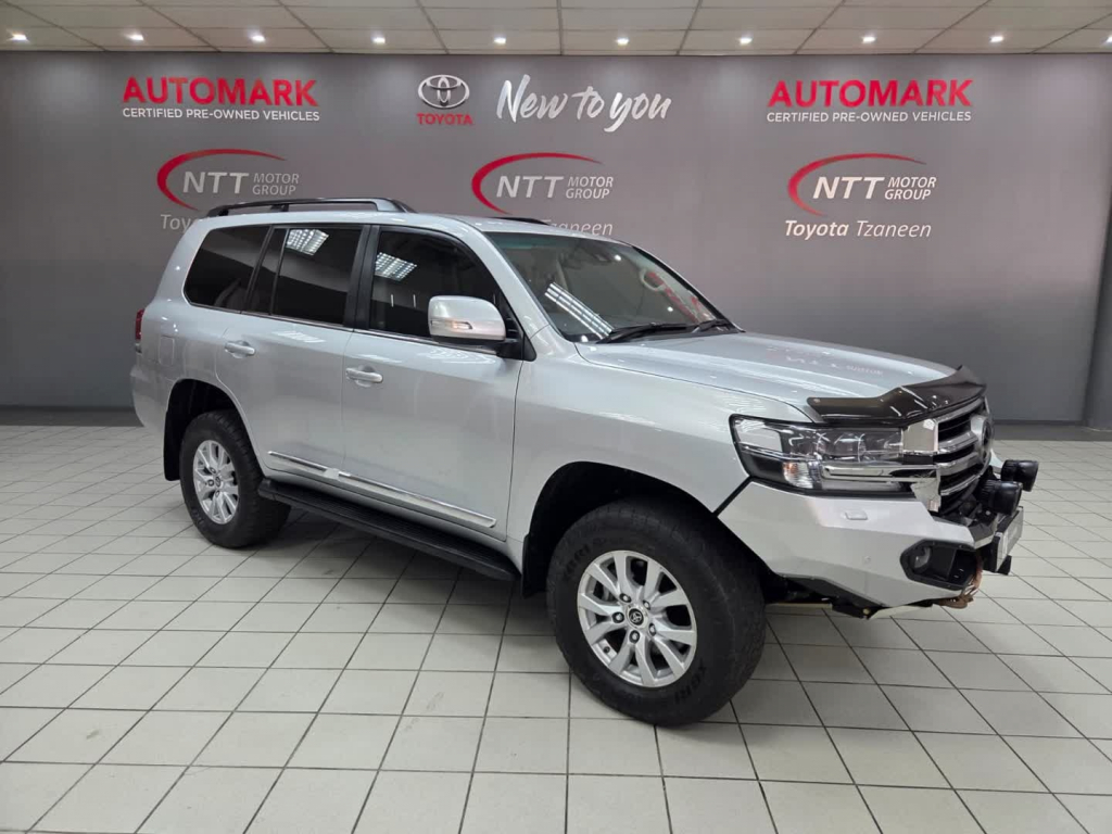TOYOTA LAND CRUISER 200 V8 4.5D VX-R  for Sale in South Africa