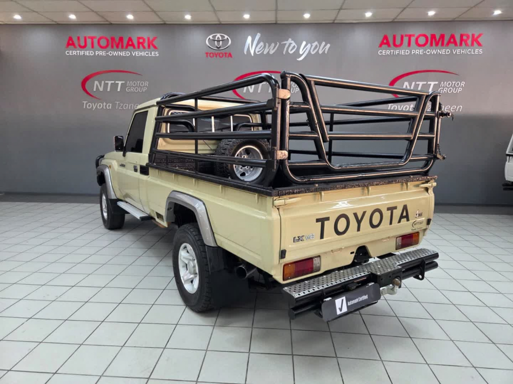 Used car gallery