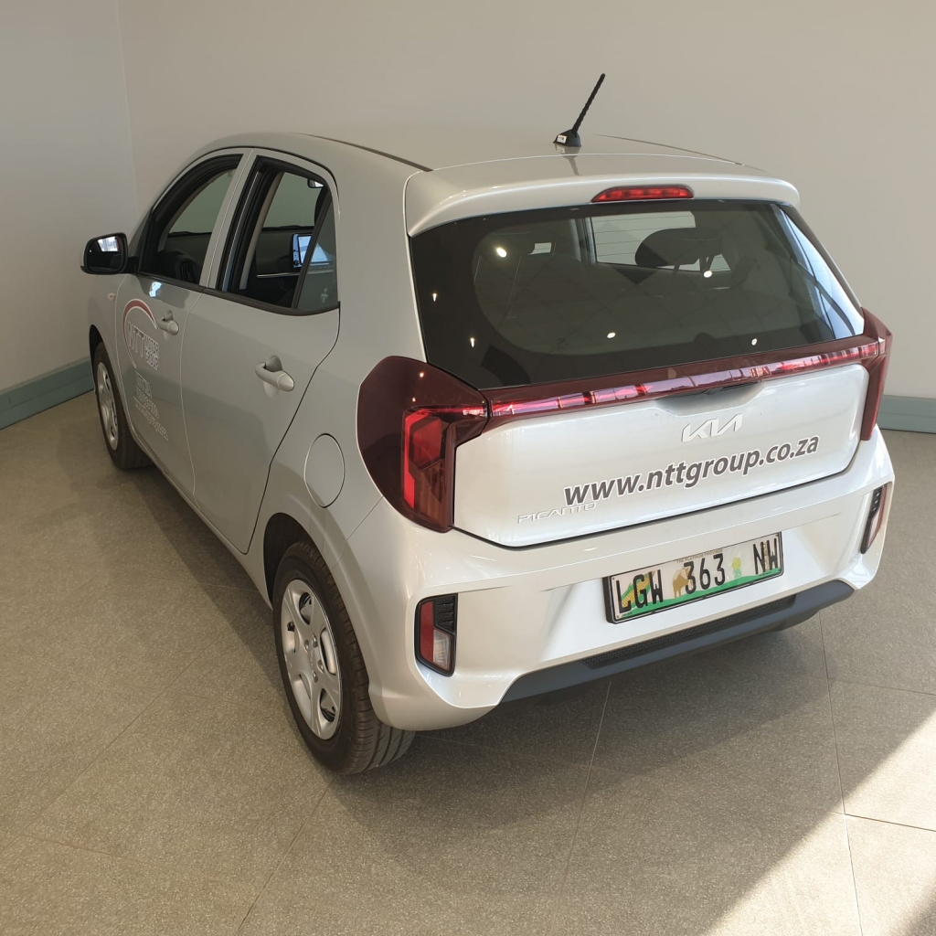 Used car gallery