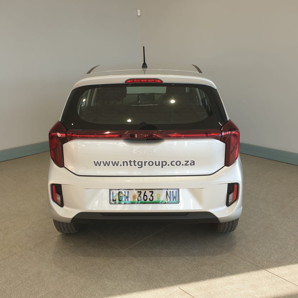 Used car gallery
