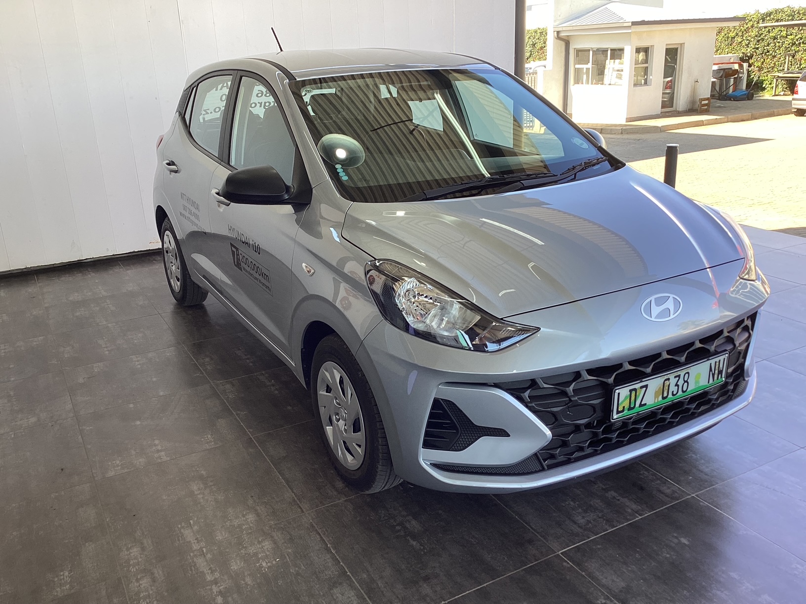 HYUNDAI GRAND i10 1.0 MOTIO for Sale in South Africa