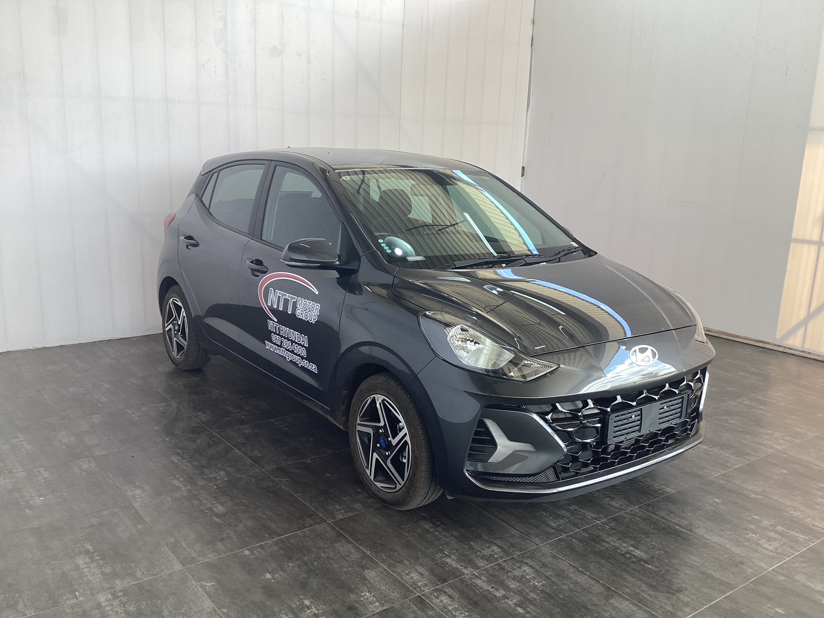 HYUNDAI GRAND i10 1.2 FLUID for Sale in South Africa