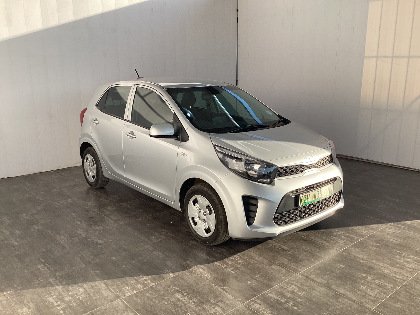 KIA PICANTO 1.0 STREET for Sale in South Africa