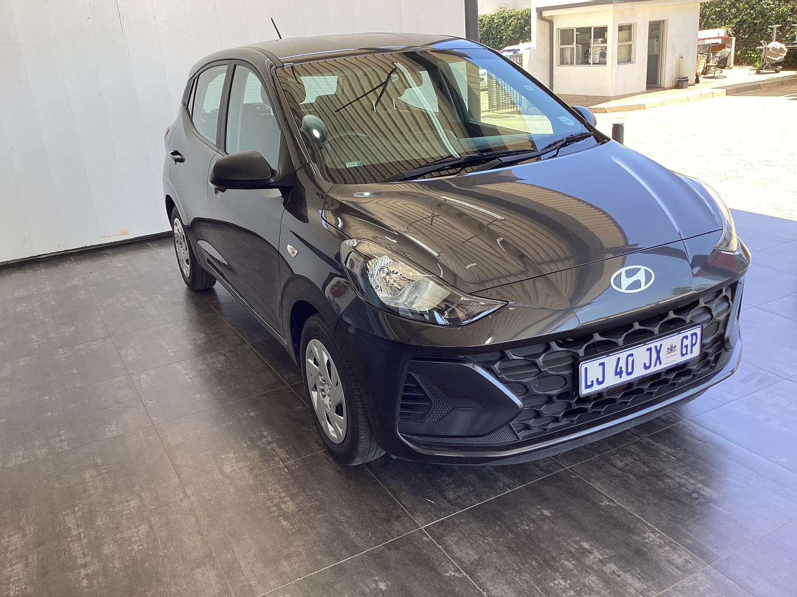 HYUNDAI GRAND i10 1.0 MOTIO for Sale in South Africa