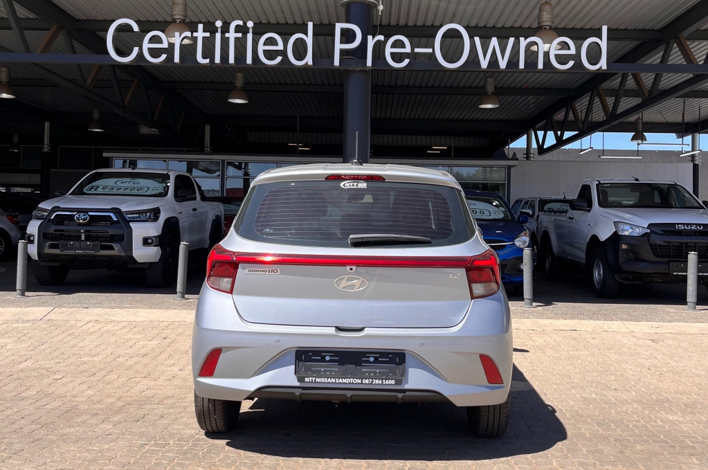 Used car gallery