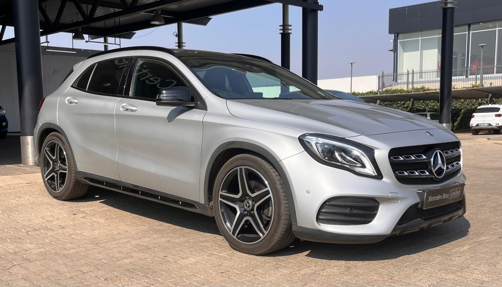 Mercedes Benz GLA 220d 7G-Tronic 4Matic