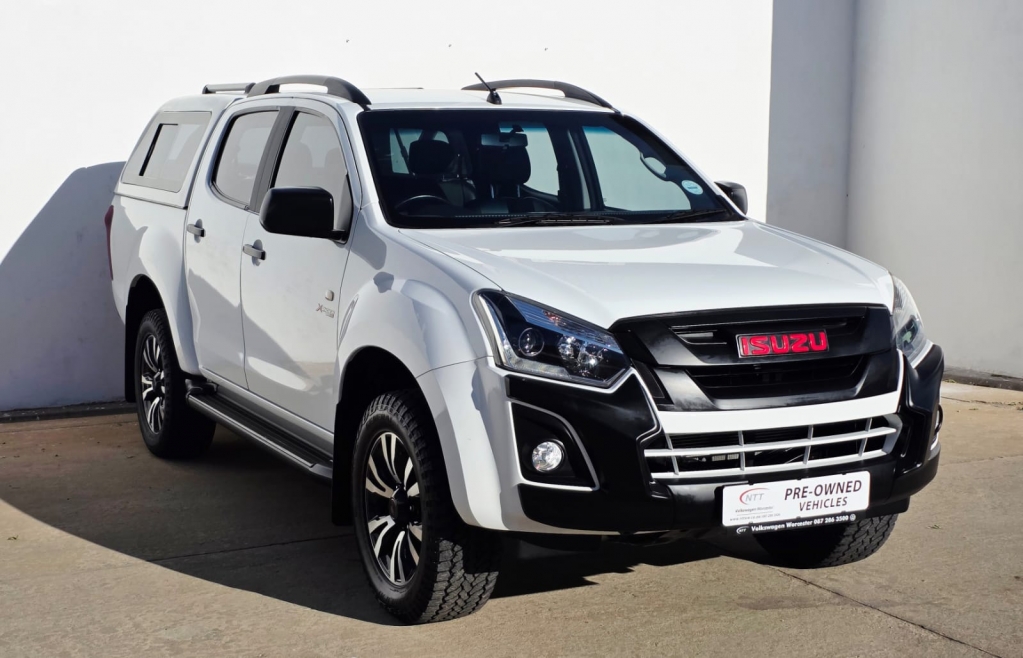 ISUZU D-MAX 300 X-RIDER  for Sale in South Africa