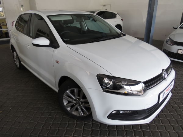 VOLKSWAGEN POLO VIVO 1.4 COMFORTLINE for Sale in South Africa