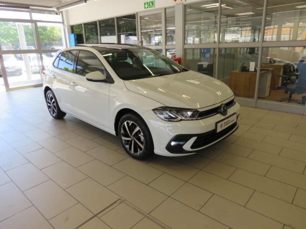 VOLKSWAGEN POLO 1.0 TSI LIFE DSG for Sale in South Africa