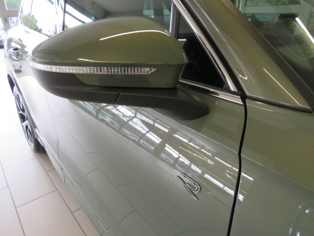 Used car gallery