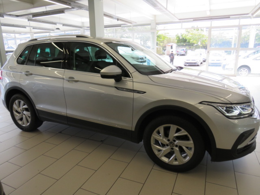 VOLKSWAGEN TIGUAN 1.4 TSI LIFE DSG for Sale in South Africa