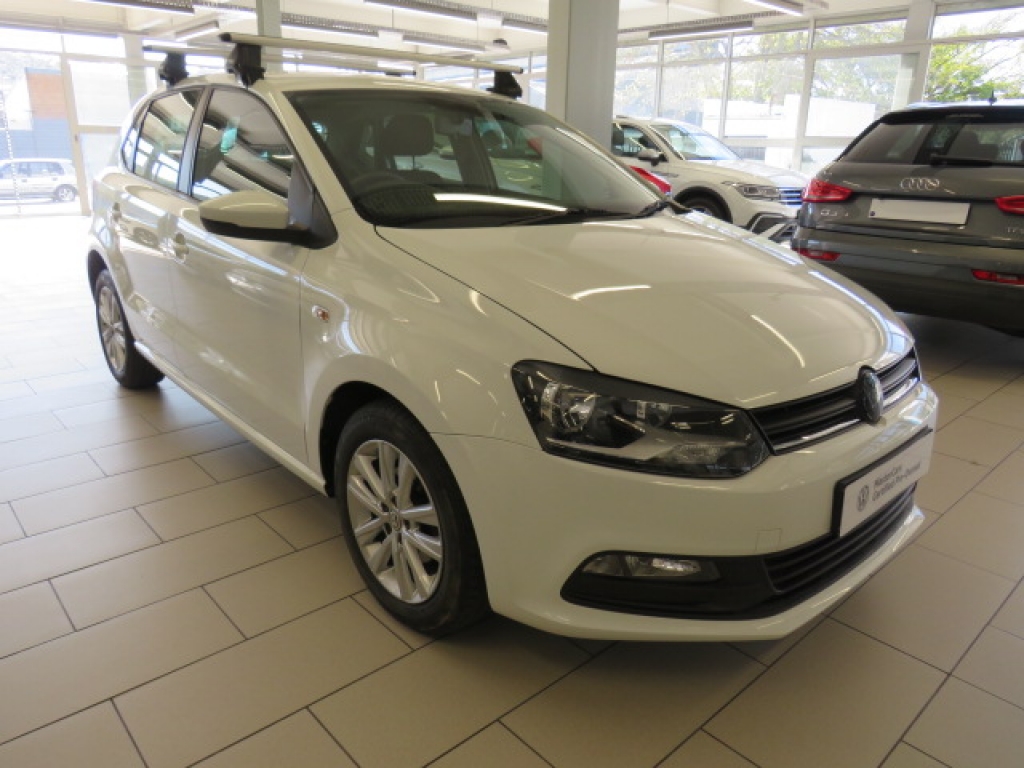 VOLKSWAGEN POLO VIVO 1.4 COMFORTLINE (5DR) for Sale in South Africa