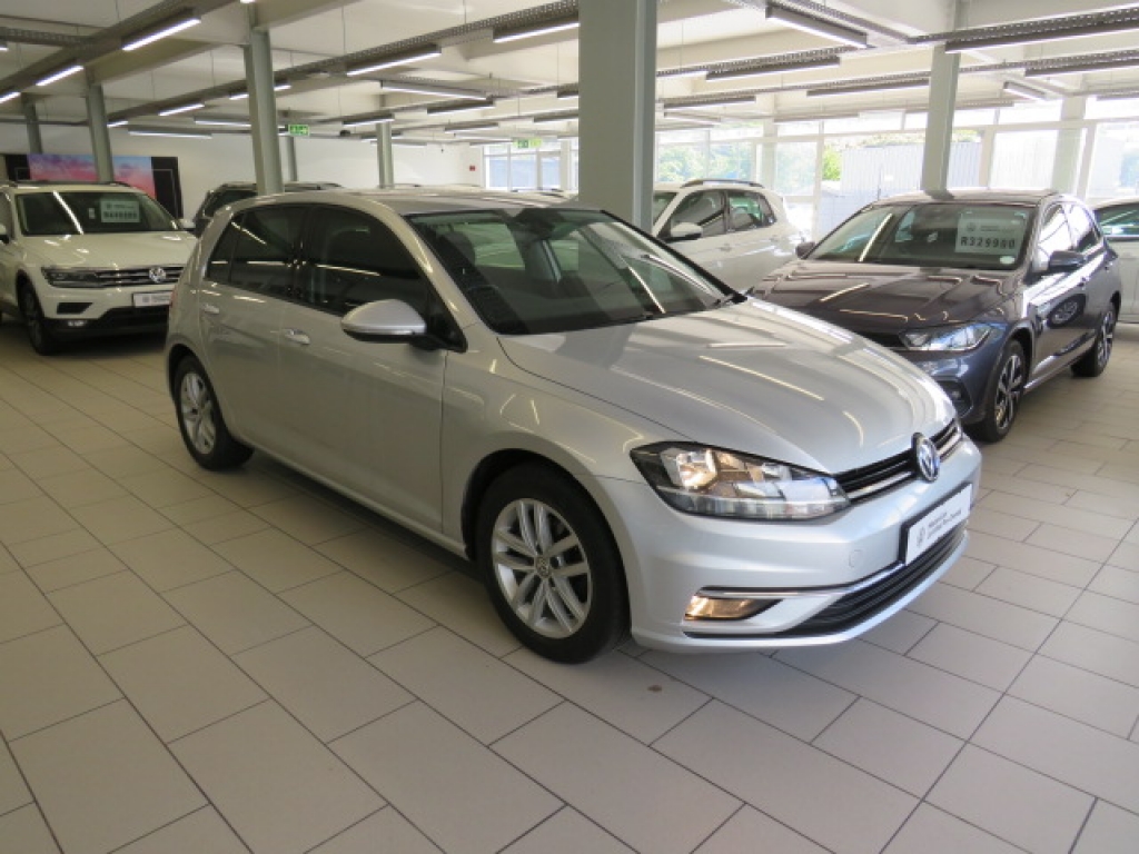 VOLKSWAGEN GOLF VII 1.4 TSI COMFORTLINE DSG for Sale in South Africa