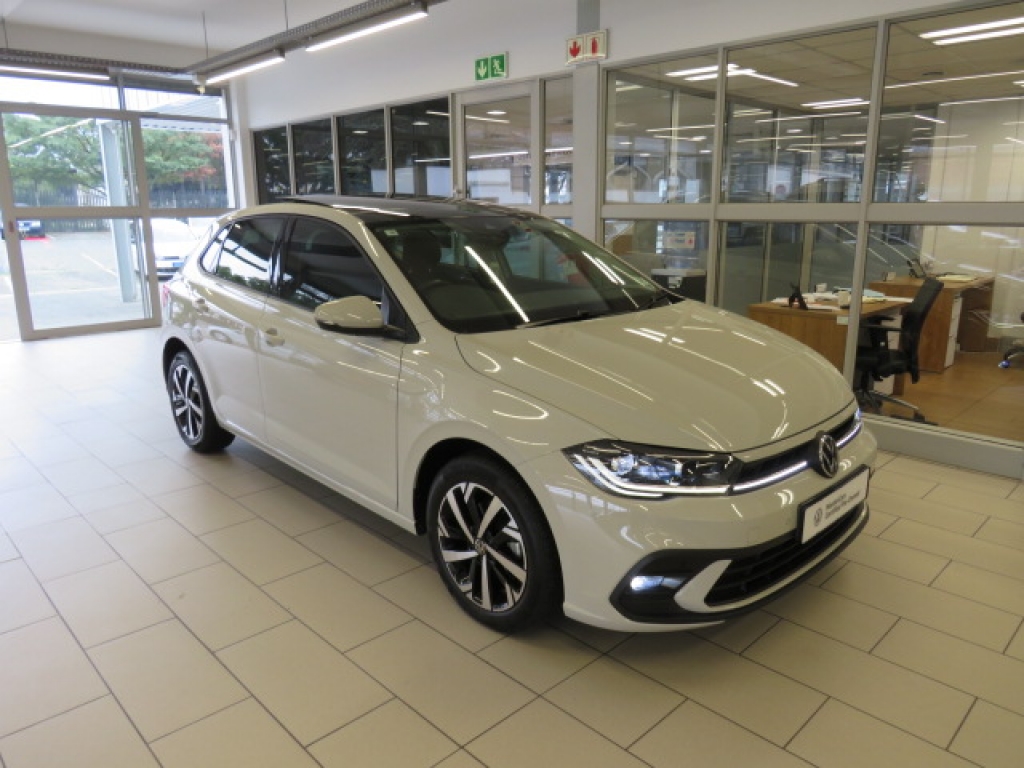 VOLKSWAGEN POLO 1.0 TSI LIFE DSG for Sale in South Africa