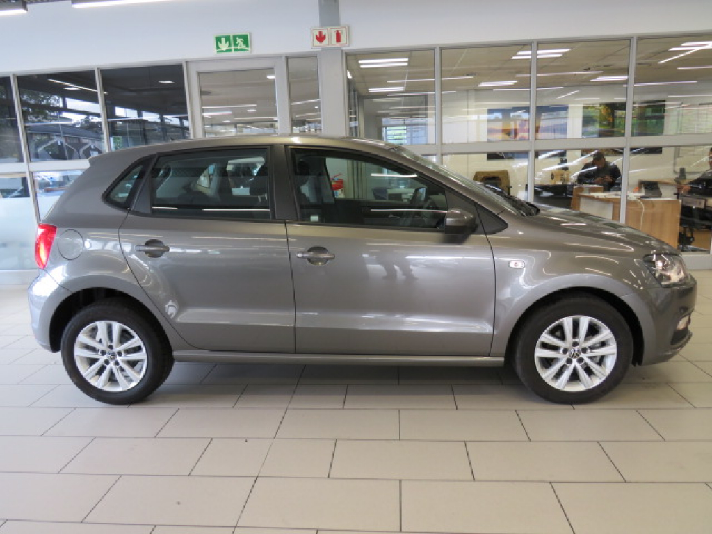Used car gallery