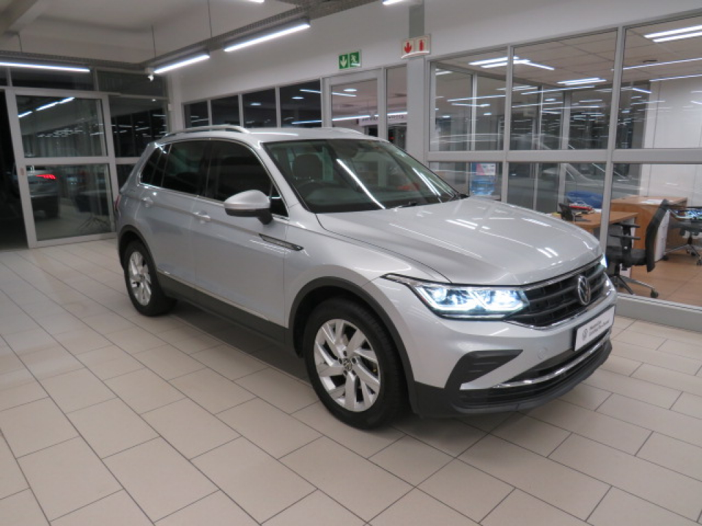 VOLKSWAGEN TIGUAN 1.4 TSI LIFE DSG for Sale in South Africa