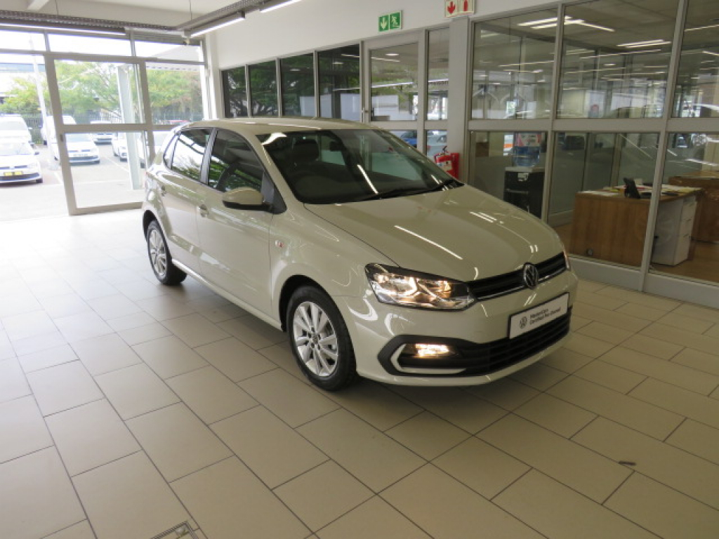 VOLKSWAGEN POLO VIVO 1.4 LIFE for Sale in South Africa