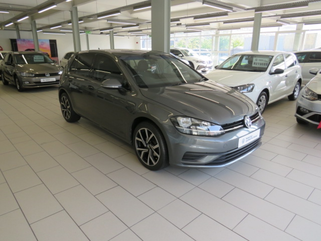 VOLKSWAGEN GOLF VII 1.0 TSI TRENDLINE for Sale in South Africa