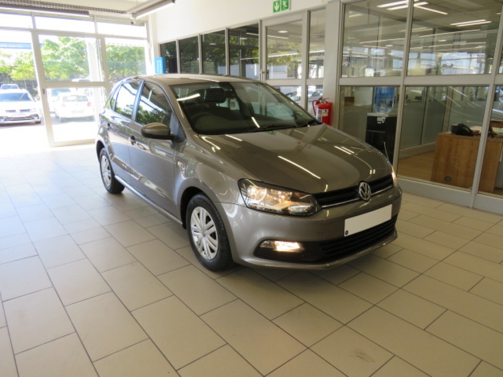 VOLKSWAGEN POLO VIVO 1.4 COMFORTLINE for Sale in South Africa