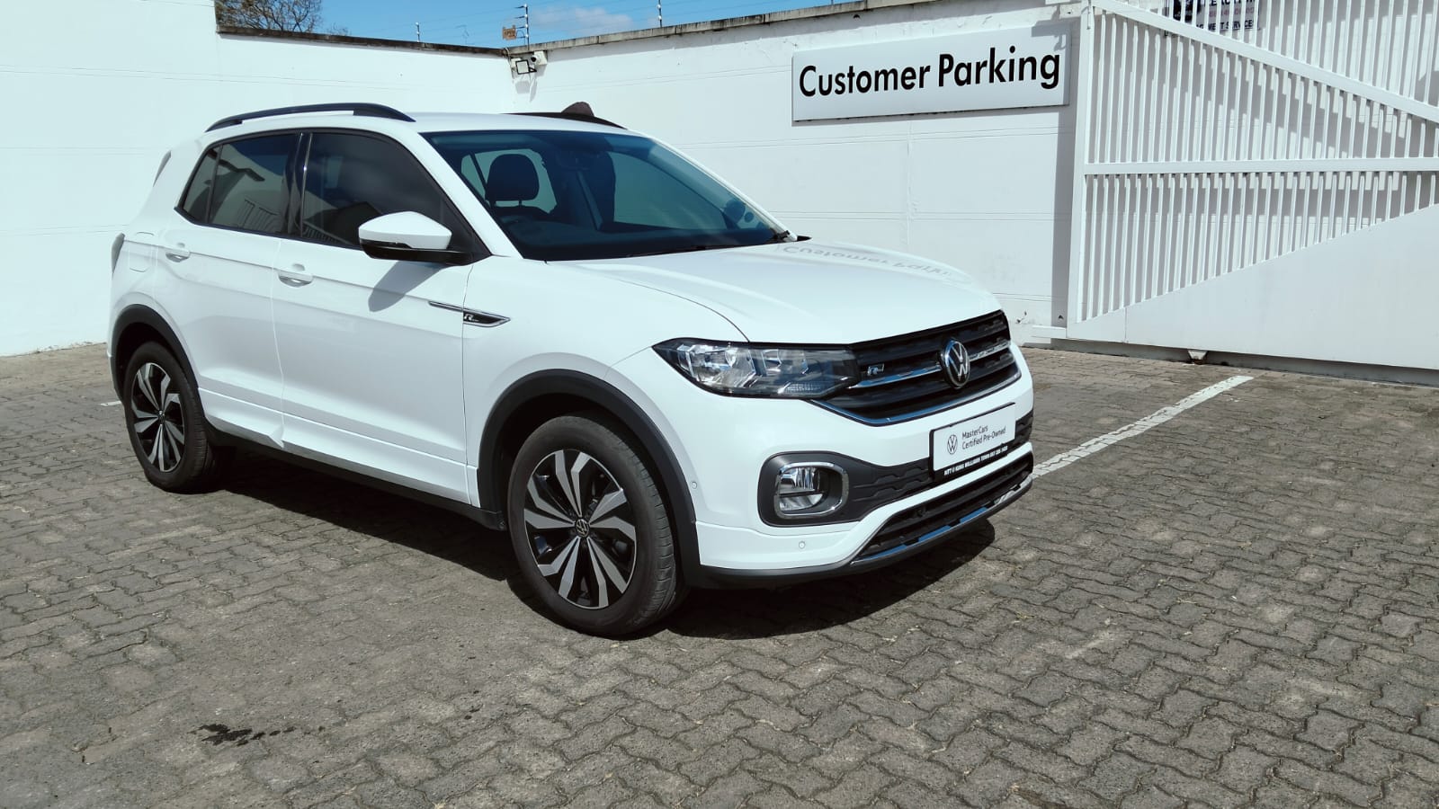 VOLKSWAGEN T-CROSS 1.0 TSI COMFORTLINE DSG for Sale in South Africa