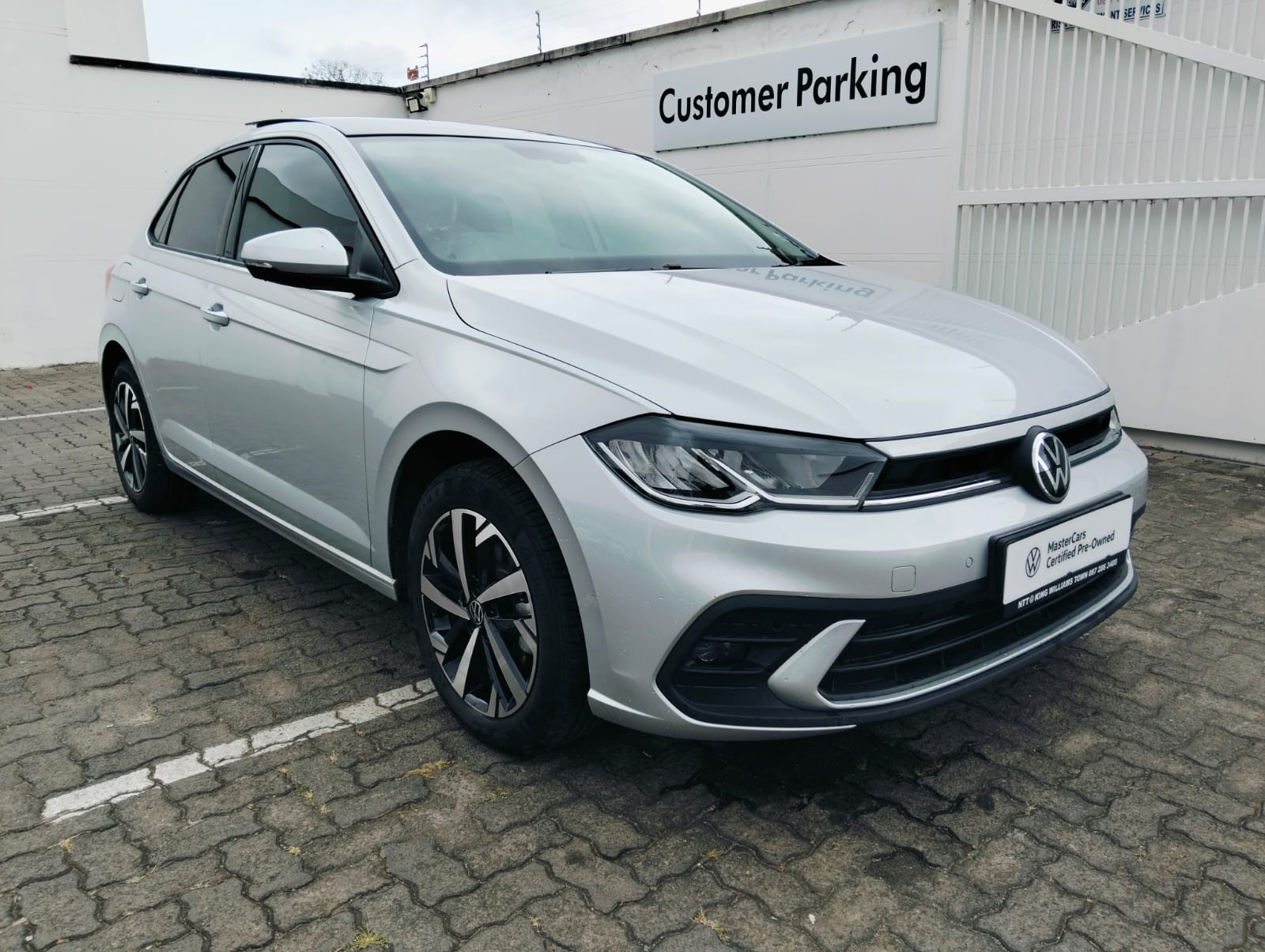 VOLKSWAGEN POLO 1.0 TSI LIFE DSG for Sale in South Africa