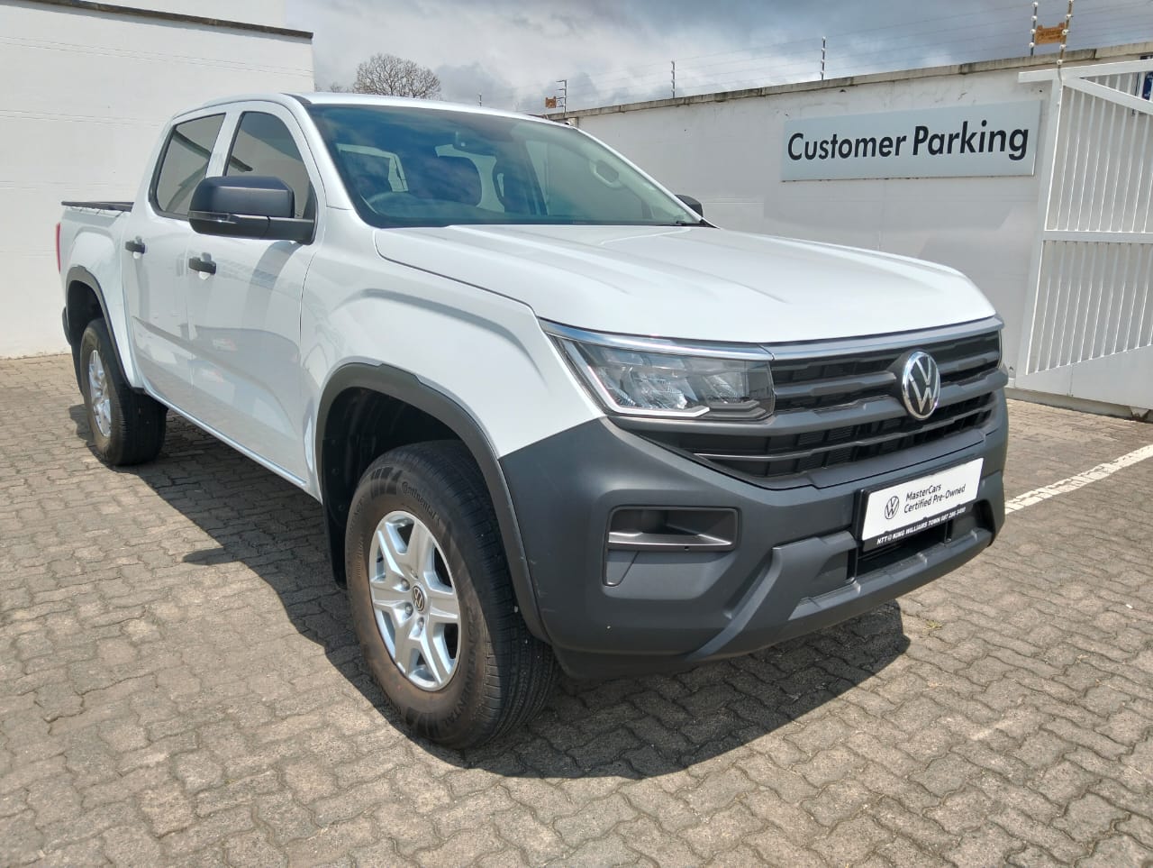 VOLKSWAGEN AMAROK 2.0TDI 125KW  for Sale in South Africa