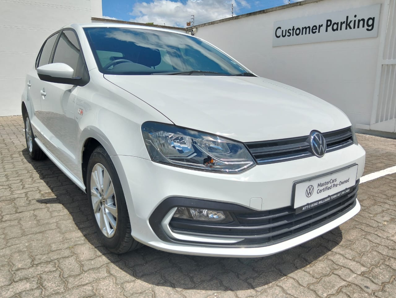 VOLKSWAGEN POLO VIVO 1.4 LIFE for Sale in South Africa