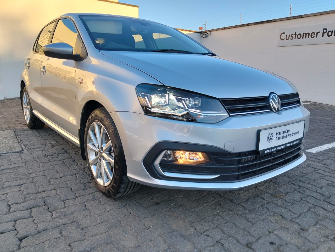 VOLKSWAGEN POLO VIVO 1.6 STYLE for Sale in South Africa