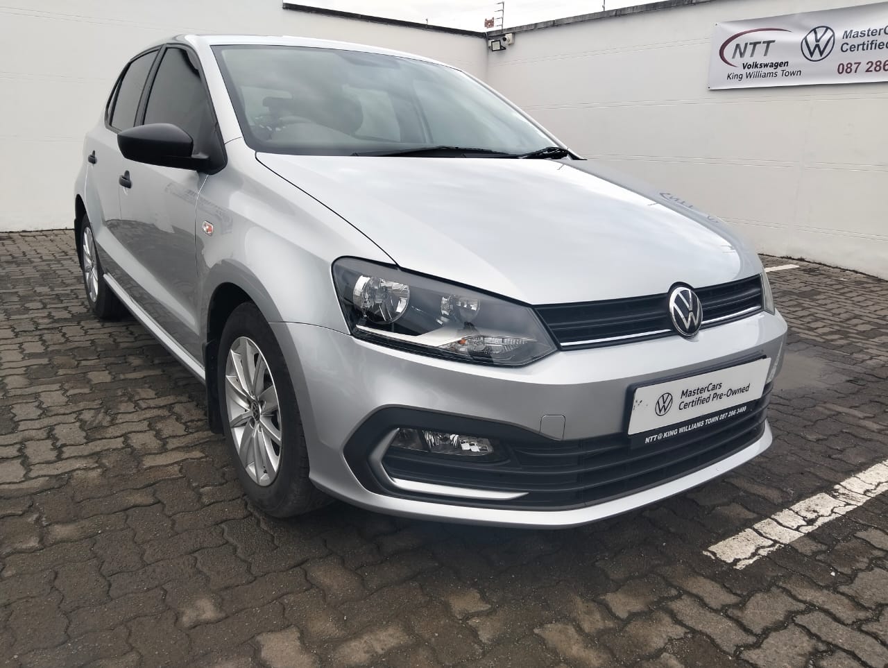 VOLKSWAGEN POLO VIVO 1.4 for Sale in South Africa