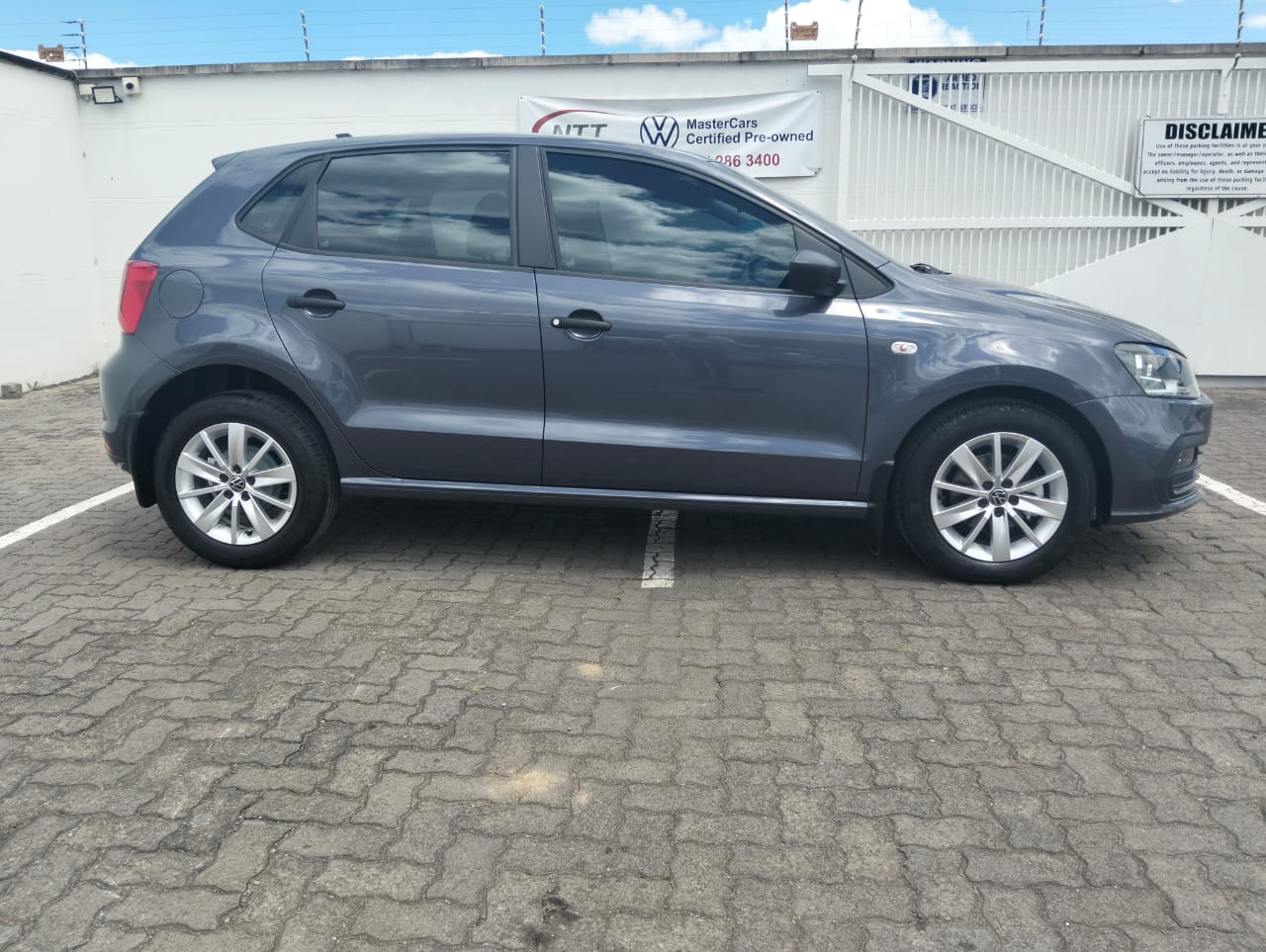 Used car gallery