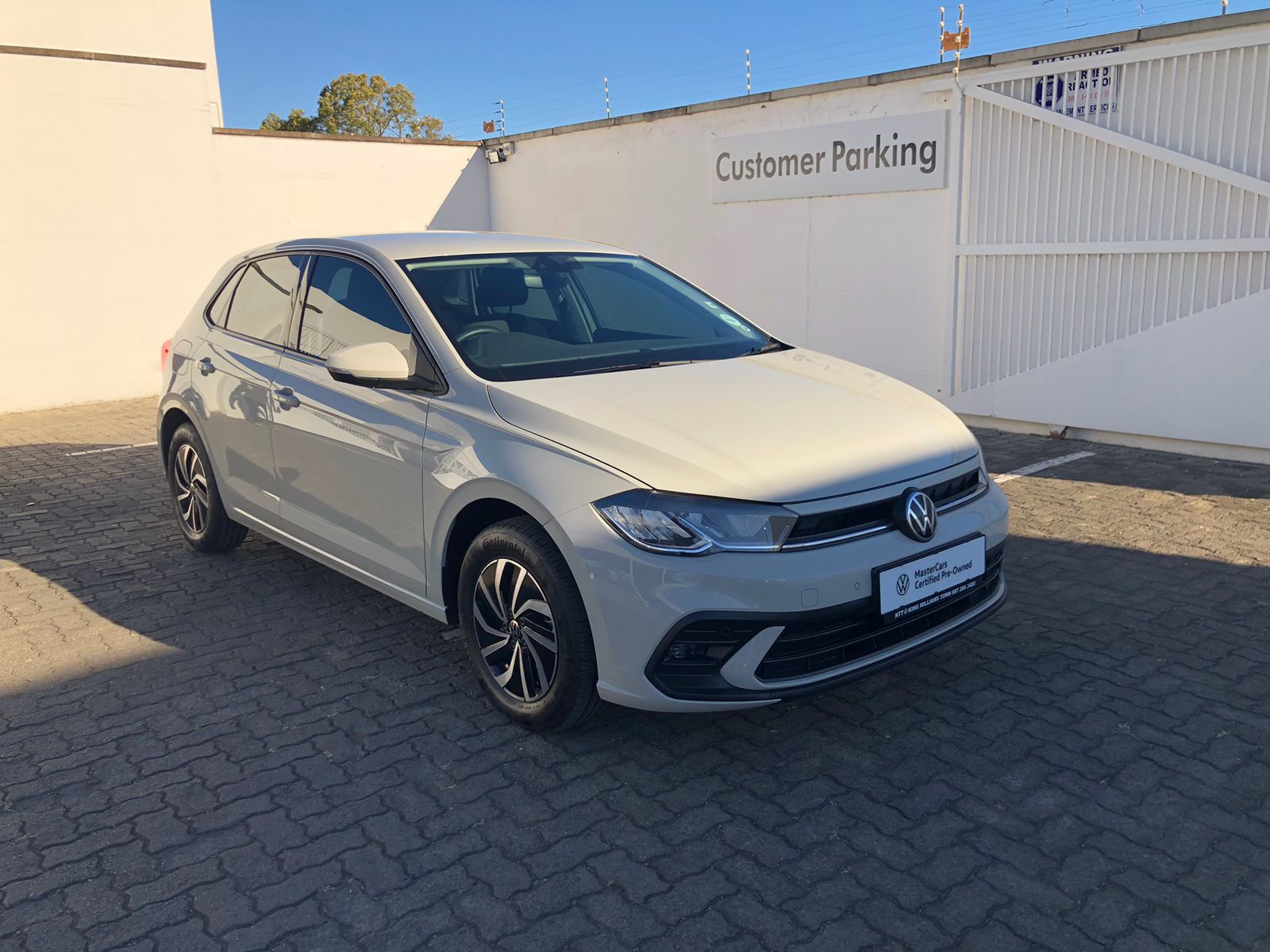 VOLKSWAGEN POLO 1.0 TSI LIFE for Sale in South Africa