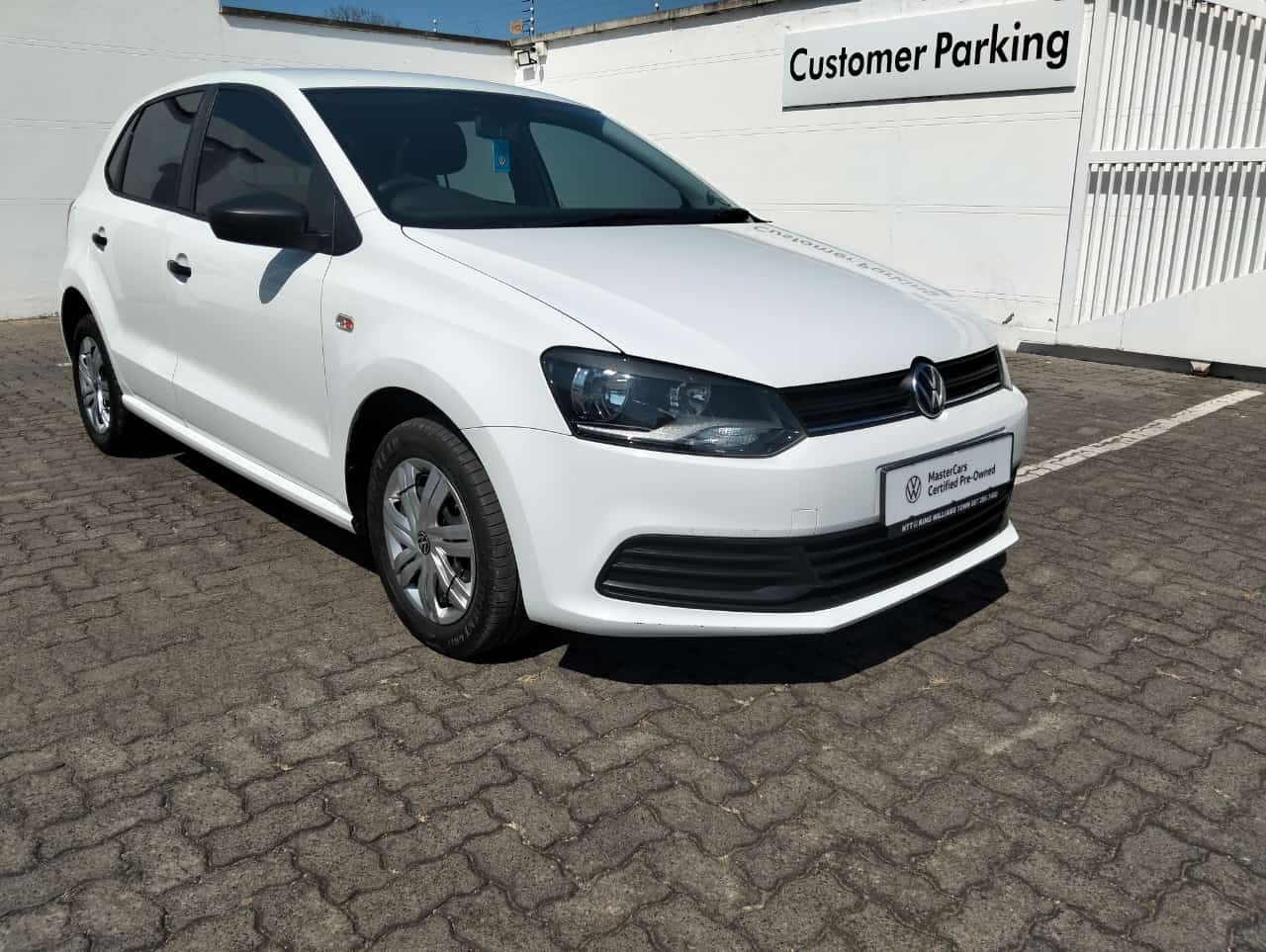 VOLKSWAGEN POLO VIVO 1.4 TRENDLINE (5DR) for Sale in South Africa