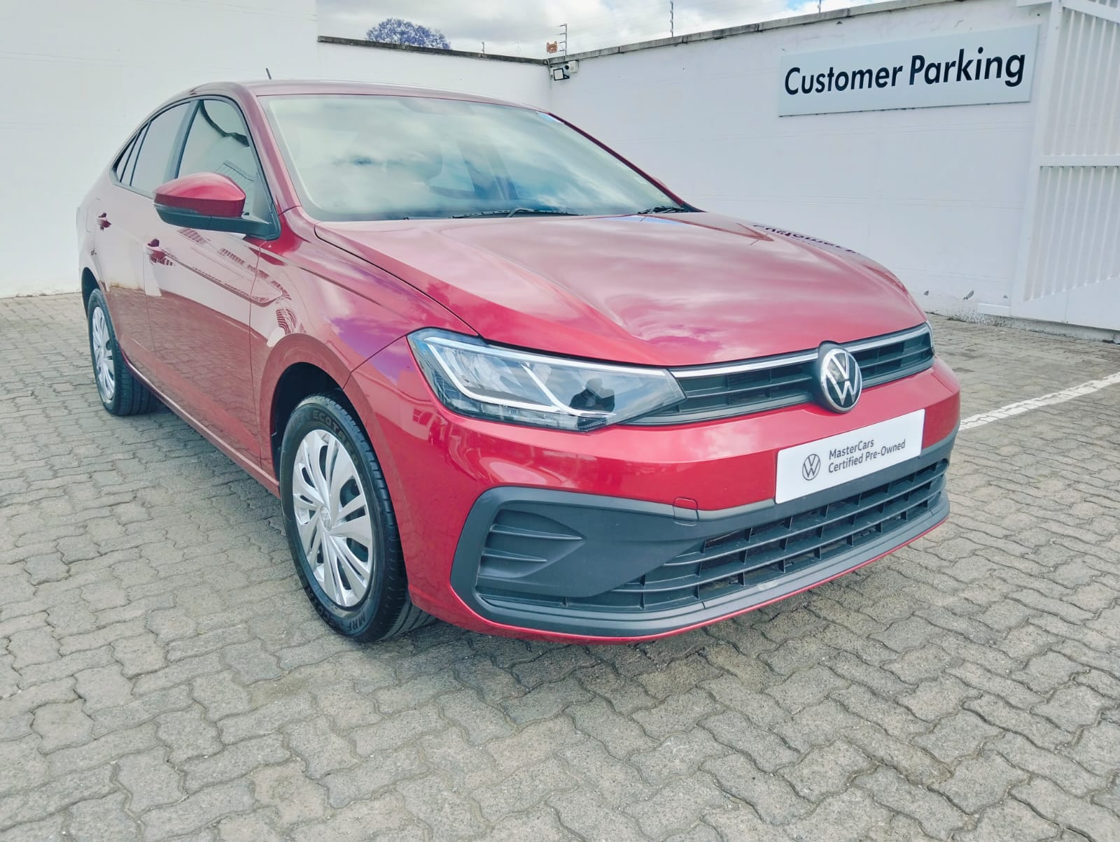 VOLKSWAGEN POLO 1.6 LIFE for Sale in South Africa