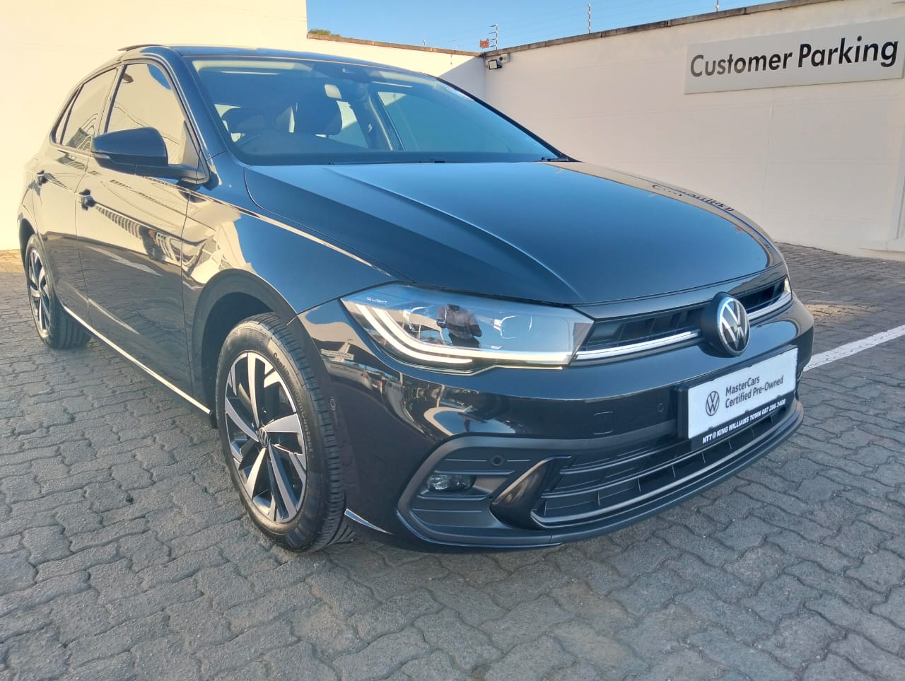 VOLKSWAGEN POLO 1.0 TSI LIFE for Sale in South Africa