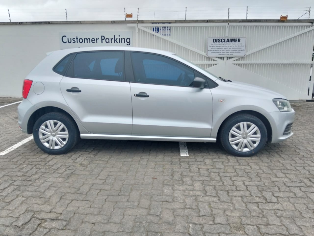 Used car gallery