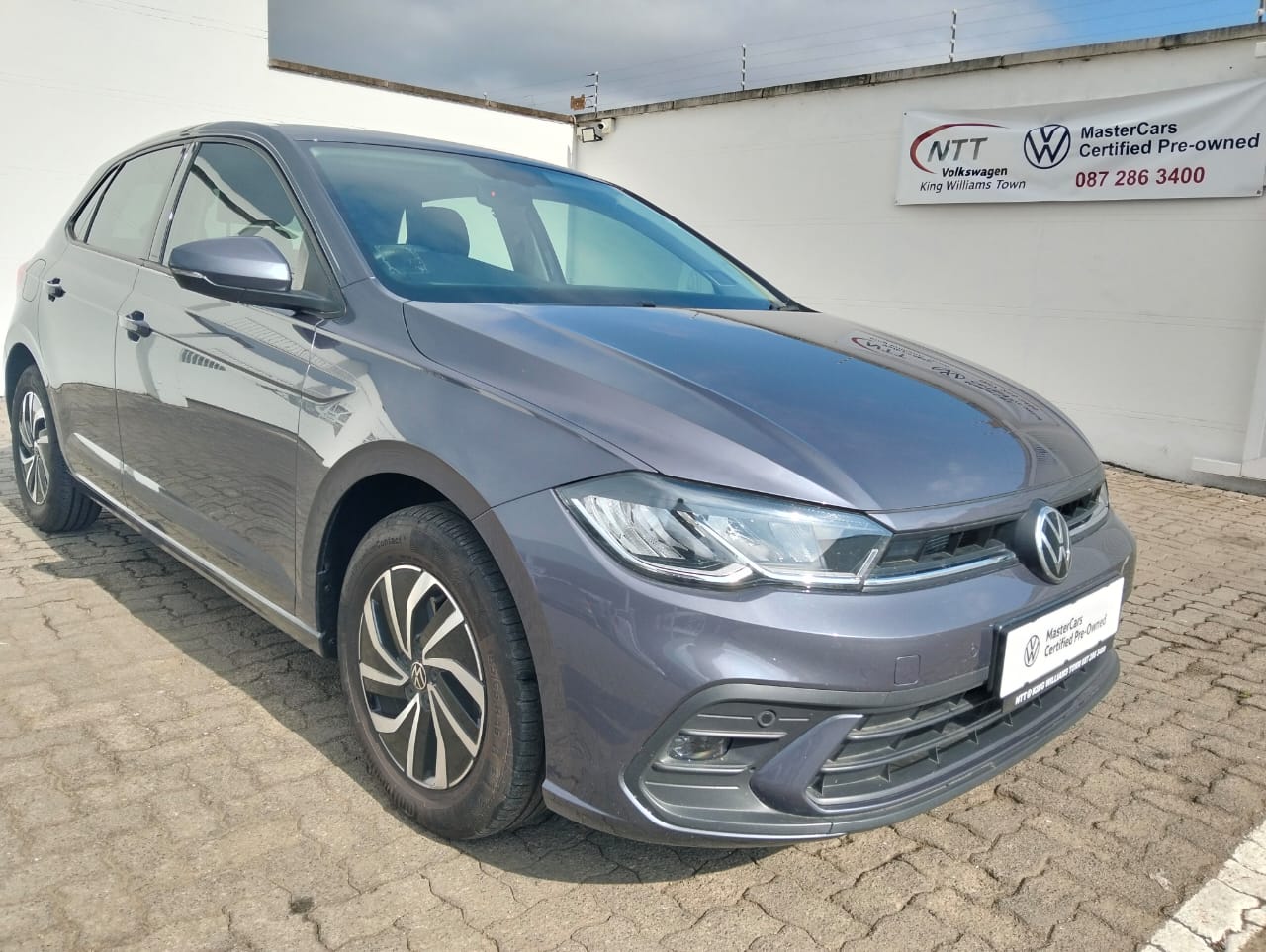 VOLKSWAGEN POLO 1.0 TSI LIFE DSG for Sale in South Africa