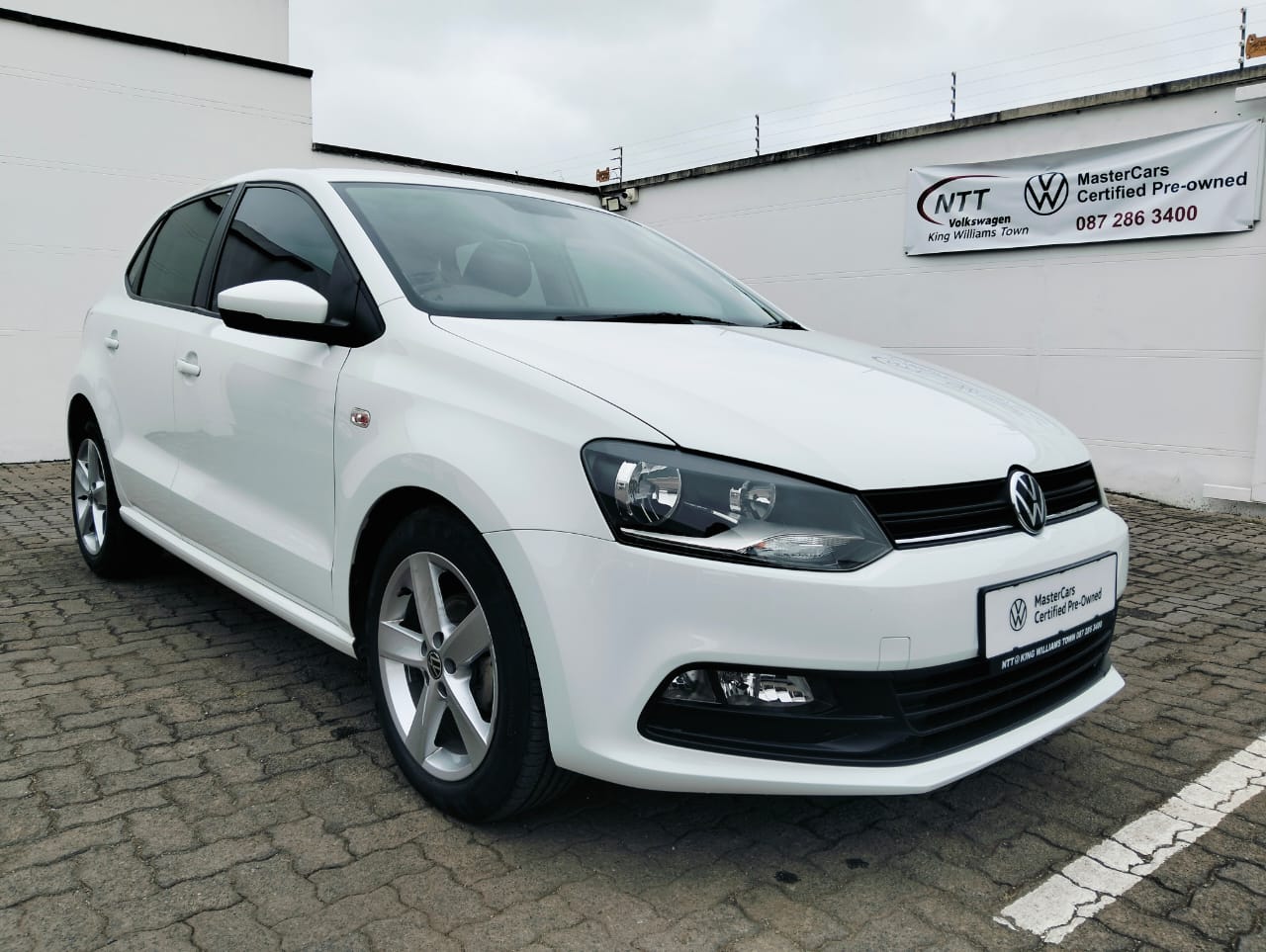 VOLKSWAGEN POLO VIVO 1.6 HIGHLINE for Sale in South Africa